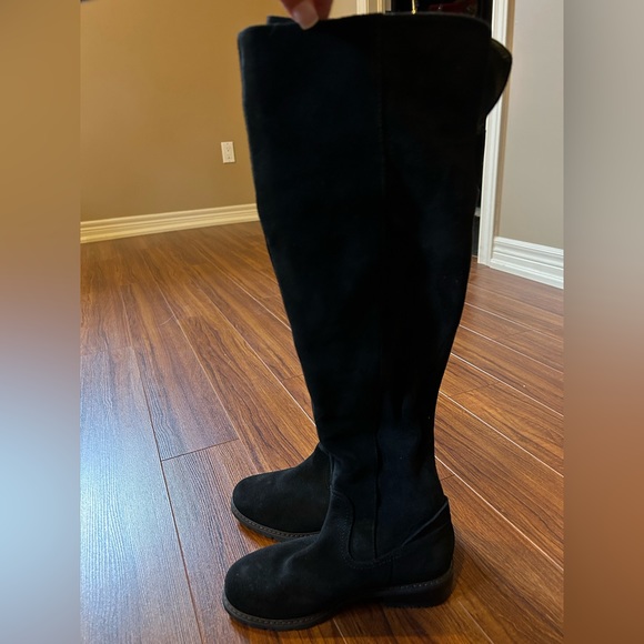 Blondo waterproof suede over the knee boot black 6.5 - Picture 1 of 2